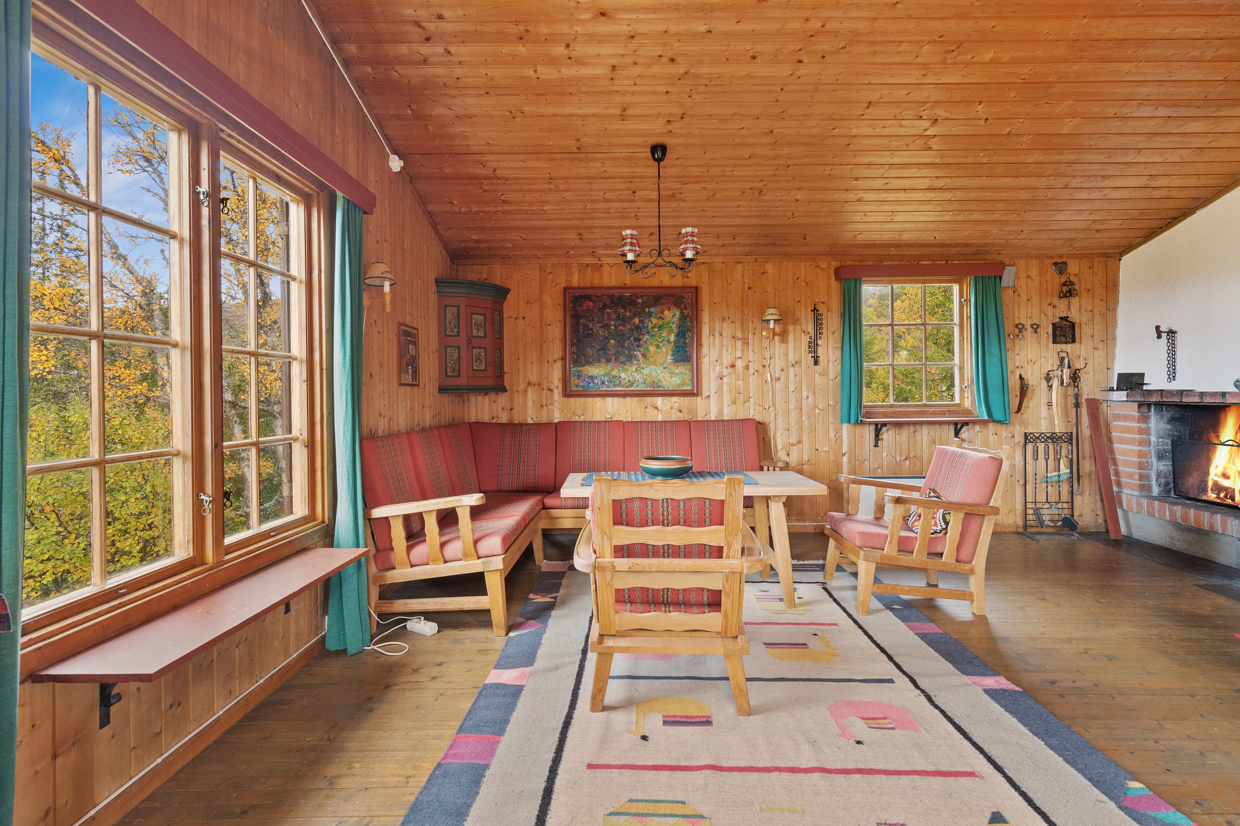 1960s Norwegian Cabin with Expansive Land and Terrace in Scenic Flå - View image 9 of 34