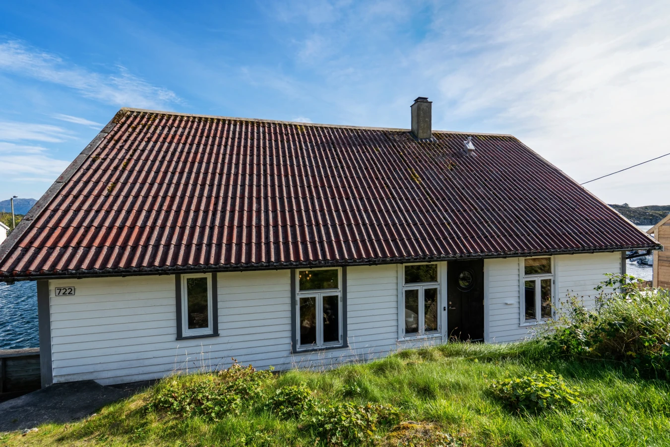 Early 20th-Century Cabin Near the Sea in Bremnes, Norway - View image 21 of 57