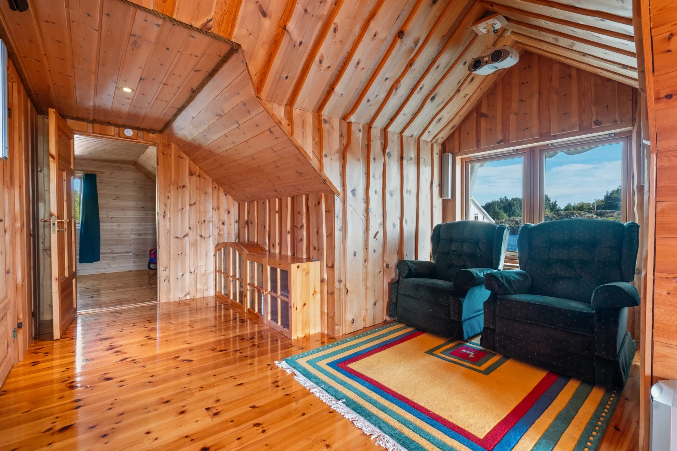 Early 20th-Century Cabin Near the Sea in Bremnes, Norway - View image 39 of 57