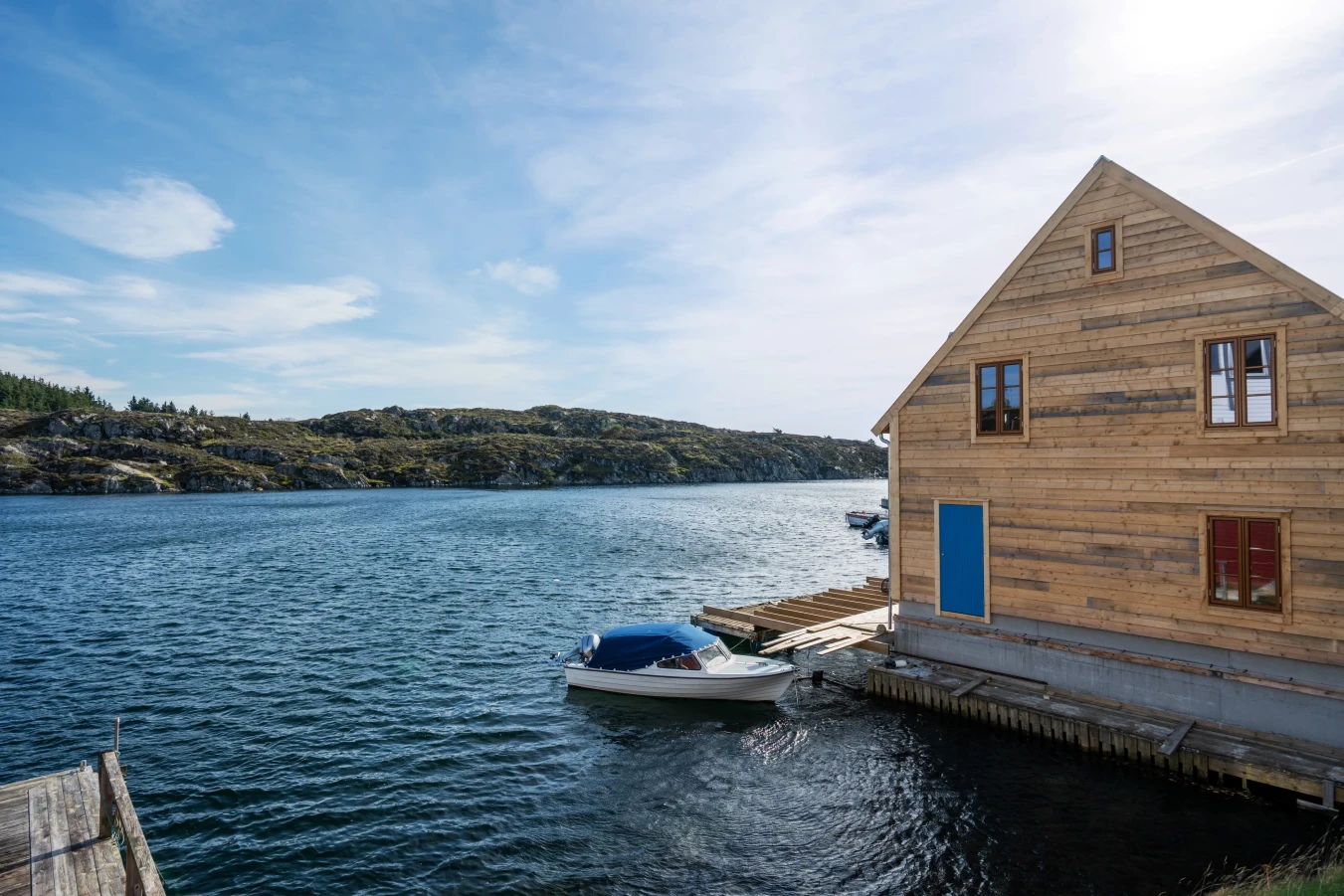 Early 20th-Century Cabin Near the Sea in Bremnes, Norway - View image 57 of 57