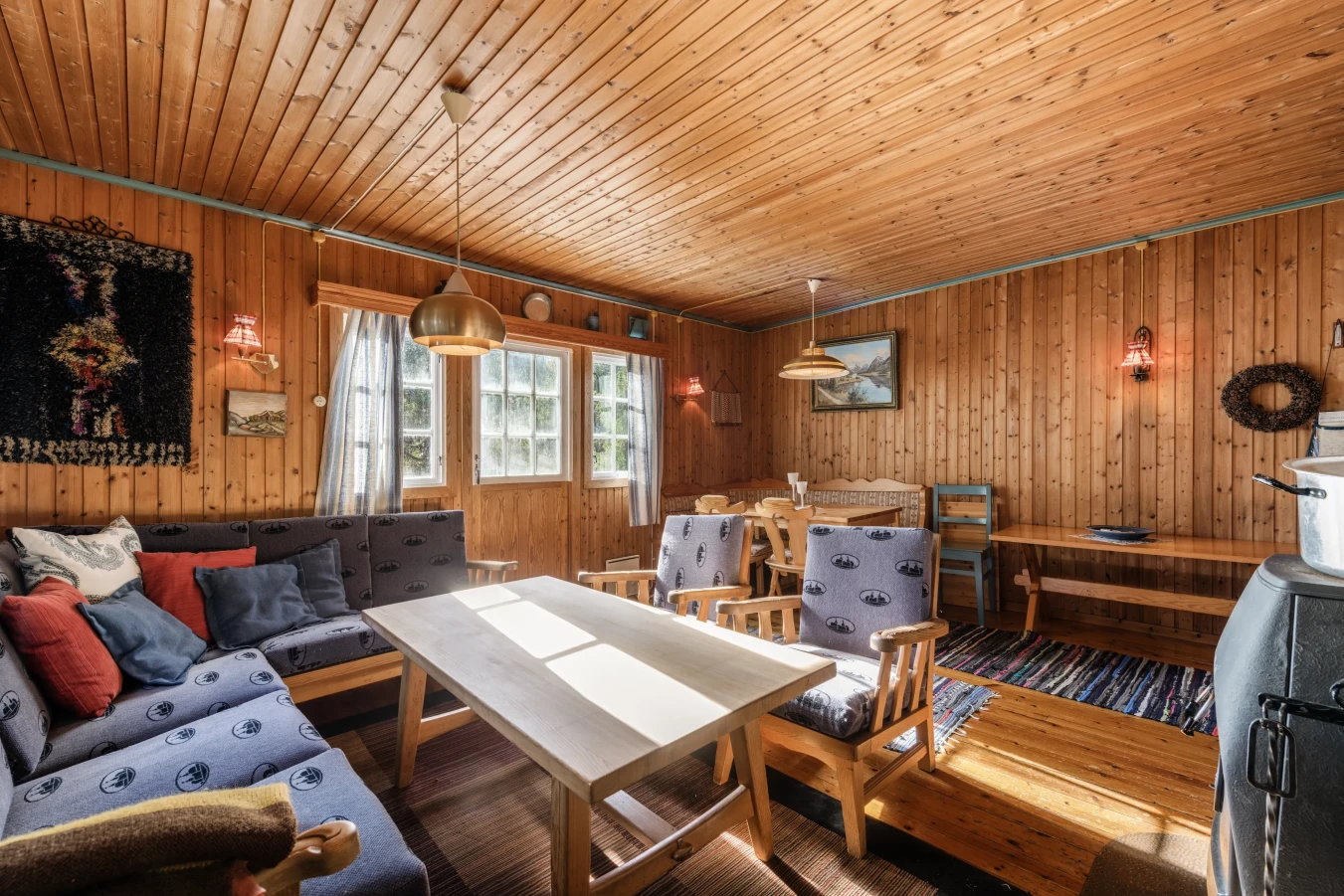 Norsk hytte fra 1960’erne med have og terrasse i Nesbyen - Vis billede 17 af 27