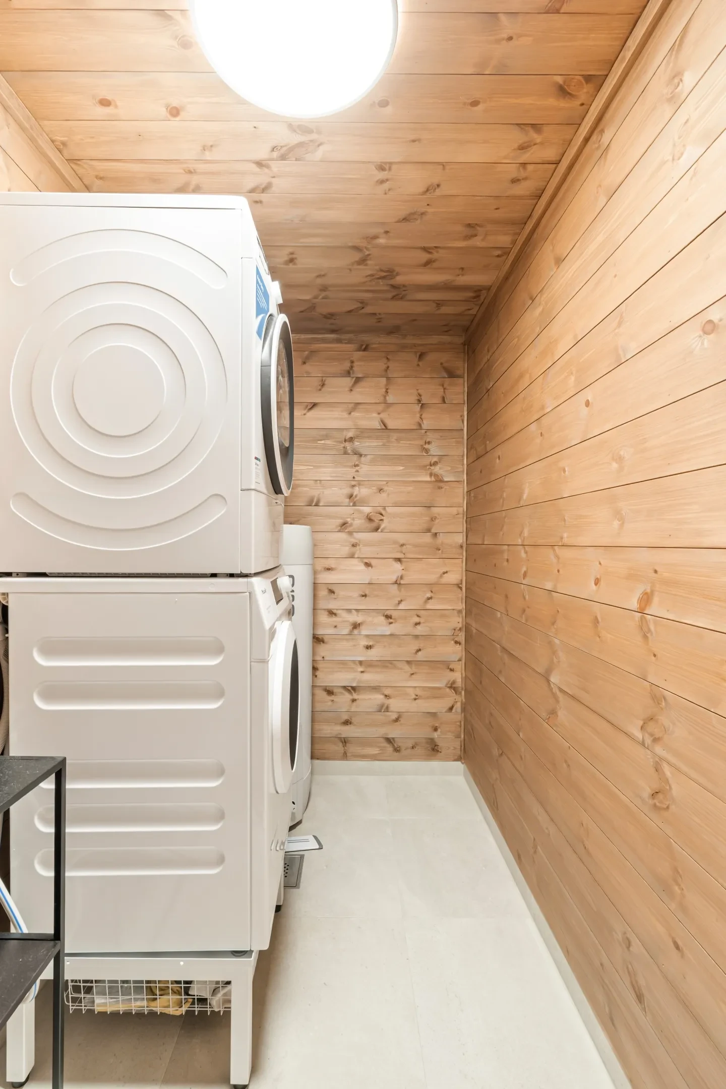 Moderne landhus med 4 soveværelser i Tjørhom med sauna og to opholdsrum - Vis billede 30 af 39
