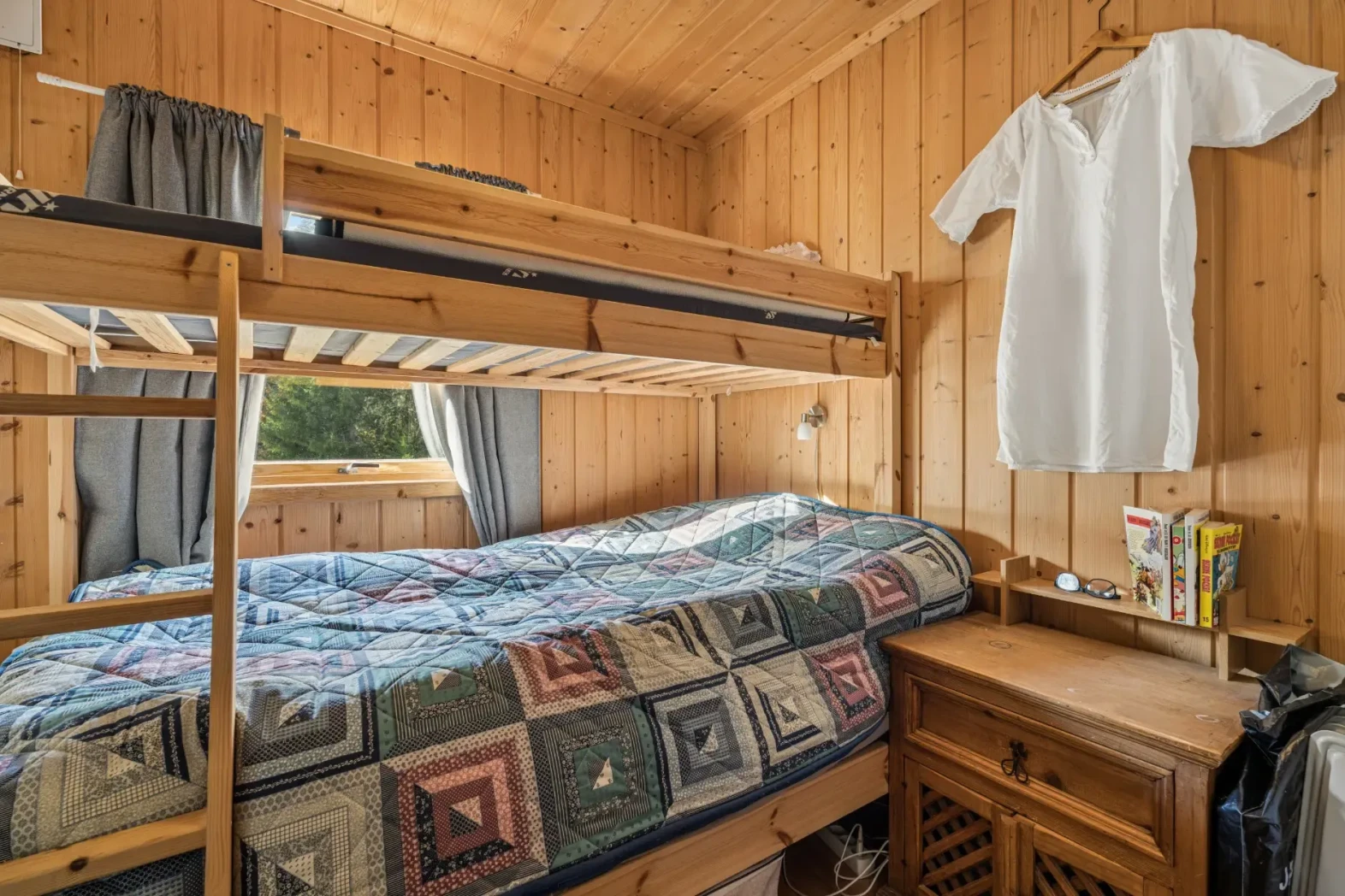 1970s Eggedal Cabin with Terrace and Scenic Surroundings - View image 21 of 40
