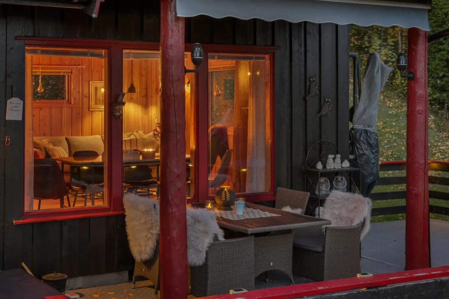 1970s Eggedal Cabin with Terrace and Scenic Surroundings - View image 23 of 40