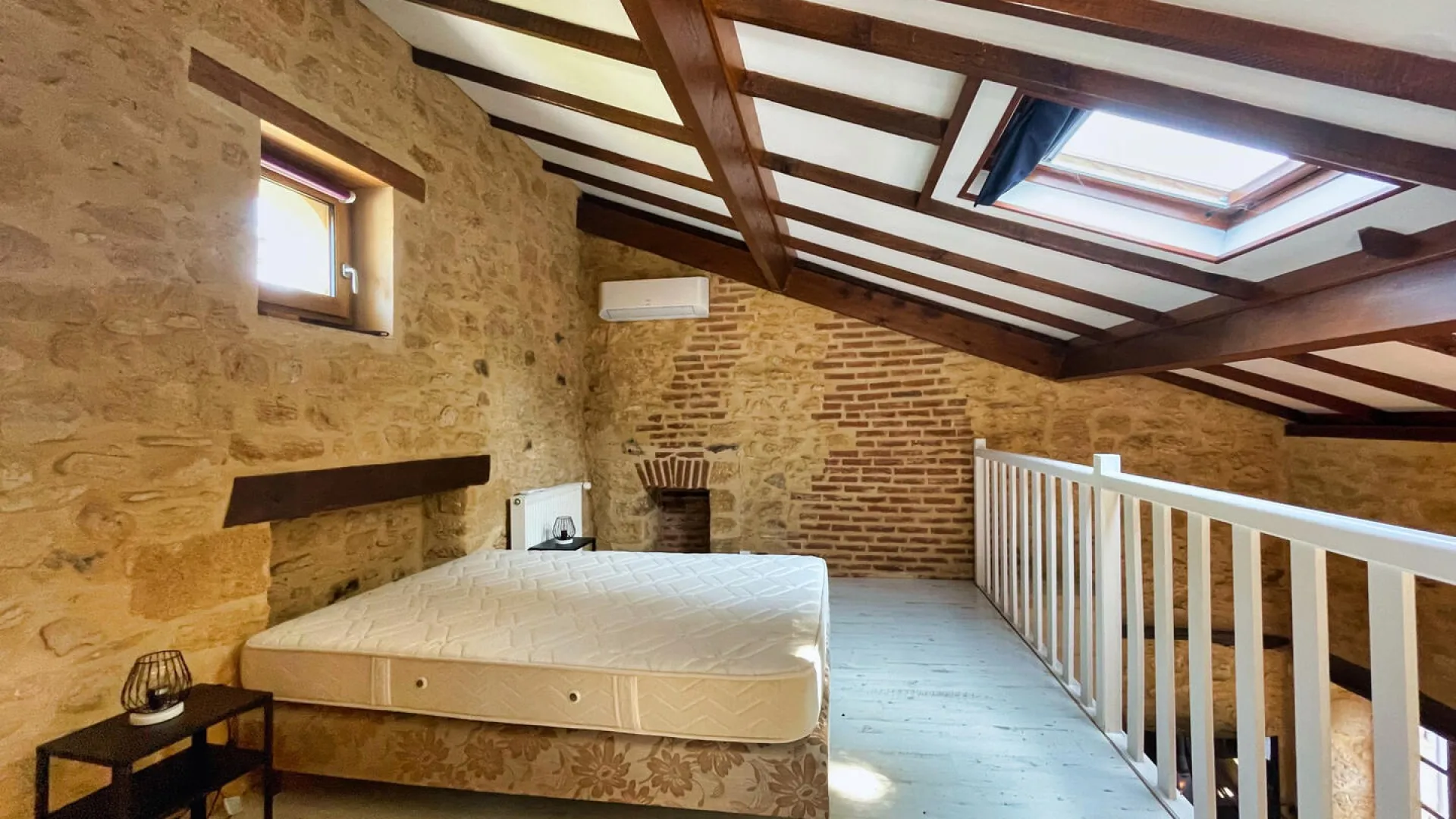 4MLPFgL77Uqa8hIR7Hs7KVHqQfI8Sk7BS9ehvXrK