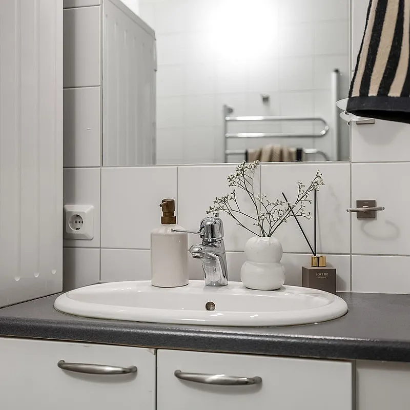 jrgDr9VRwQkbAAxaoZdMvByawIRmBqsRQelx9JRr