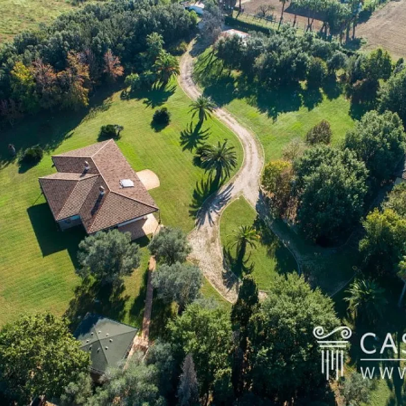 Miljøbevidst 7-værelses villa i Circeo Nationalpark, tæt på Lazios kyst