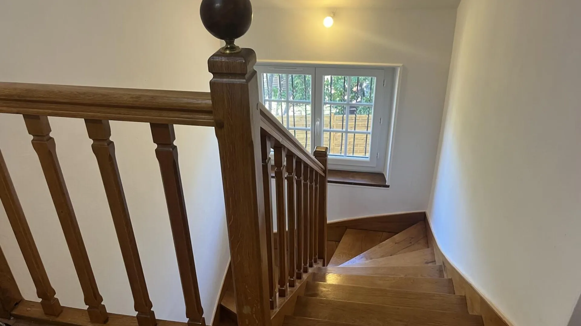 34zCwzCxkMVtZ85GtWFuK4Z1oCFr7cz4L8Pll0iR