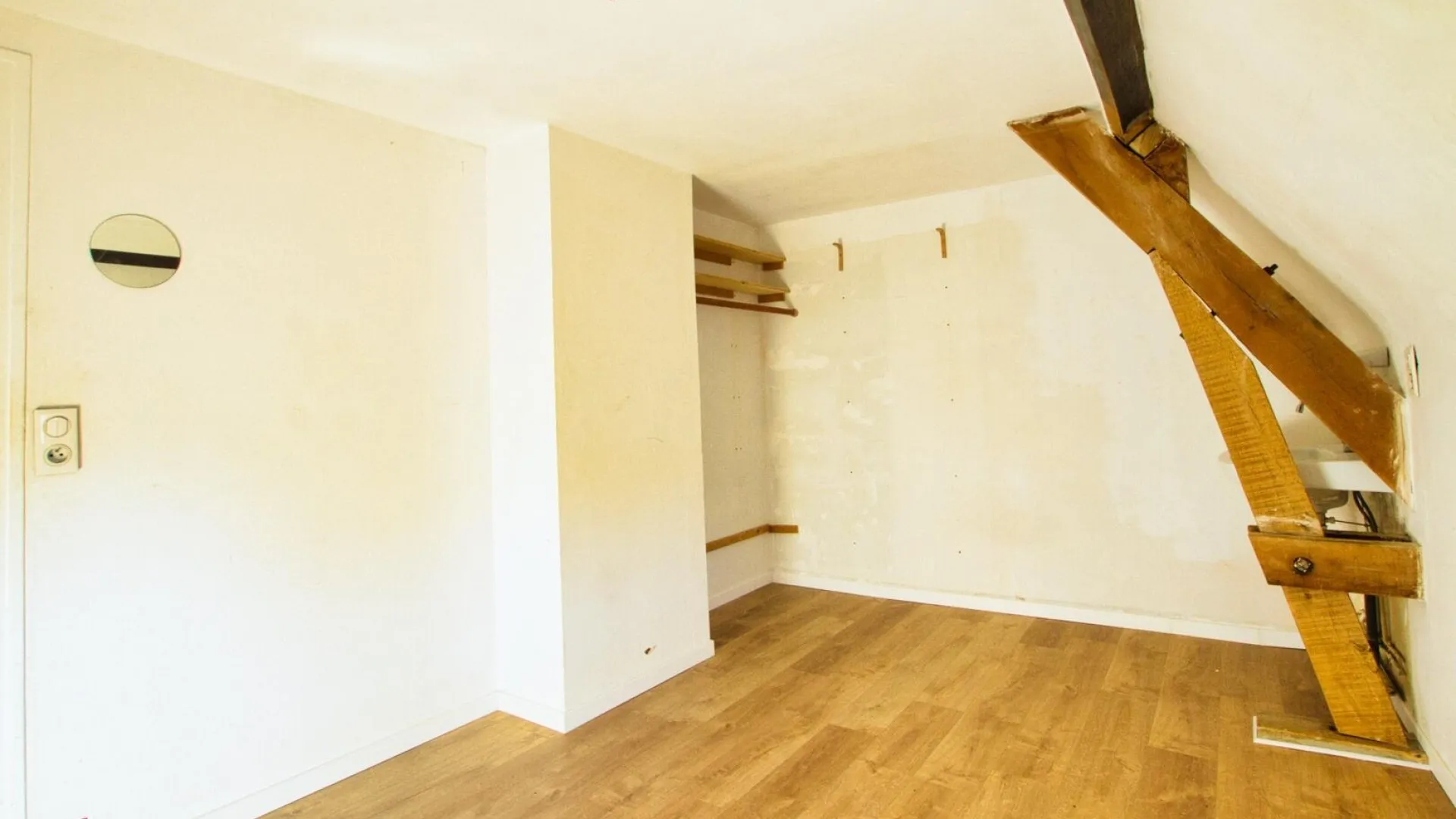 RpMP2SqTDnOxs2OJyW5raQ6bx6T1ik5A9YMR2a7X