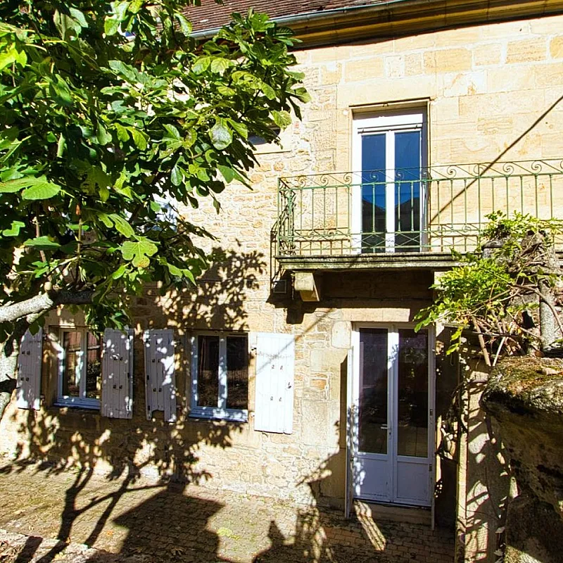 ol48yqCl1AxTEC30sDna3SFdK571GSsSPSVzMVKB