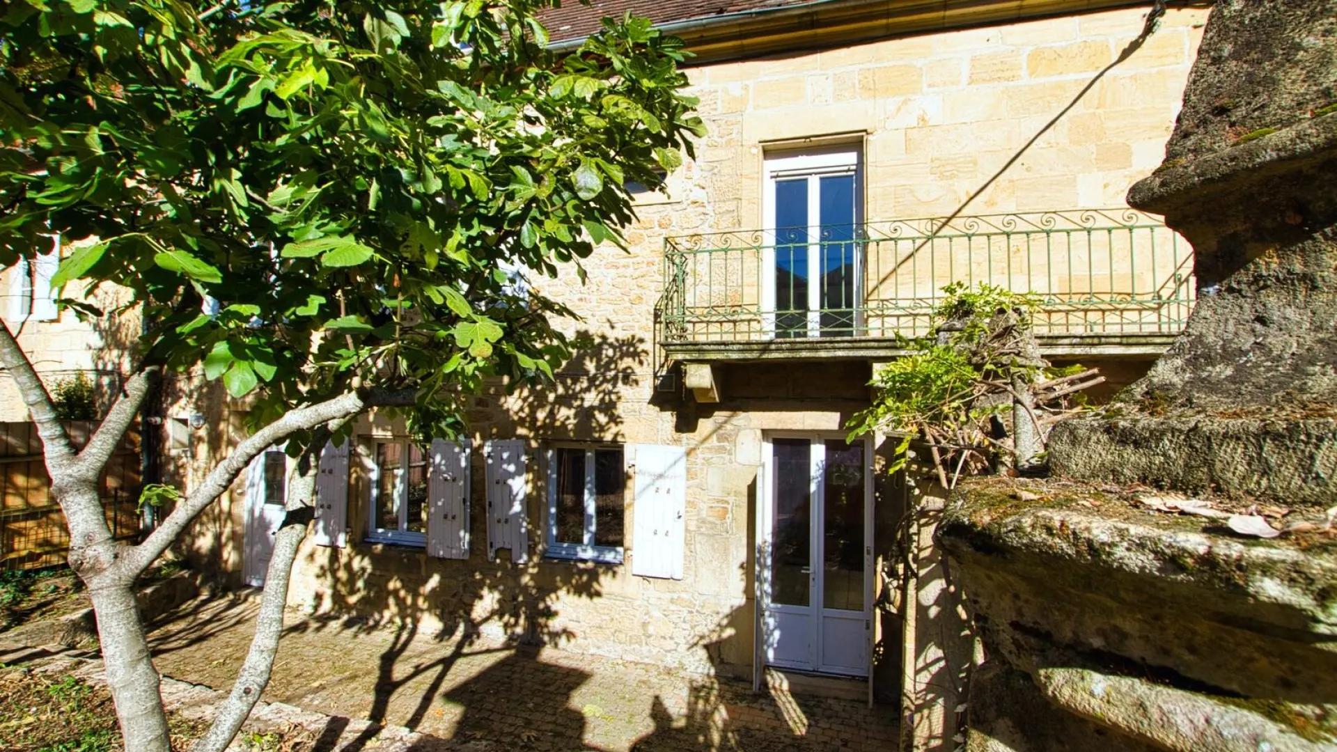 ol48yqCl1AxTEC30sDna3SFdK571GSsSPSVzMVKB