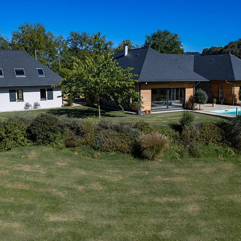 wqXWPYjNULBXrawbVdGWPEcyGNxsxyFlhwSbFdBl