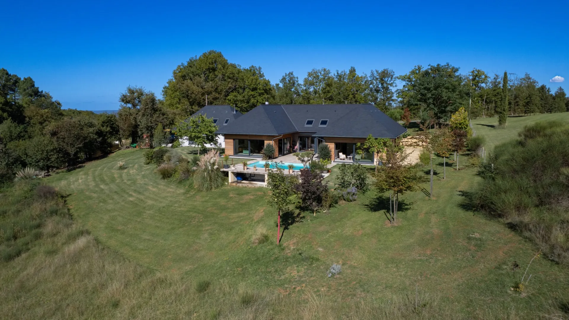 IyCnZHDvxmrSC6KiivvLnG4v3DExuFyOo13hR572