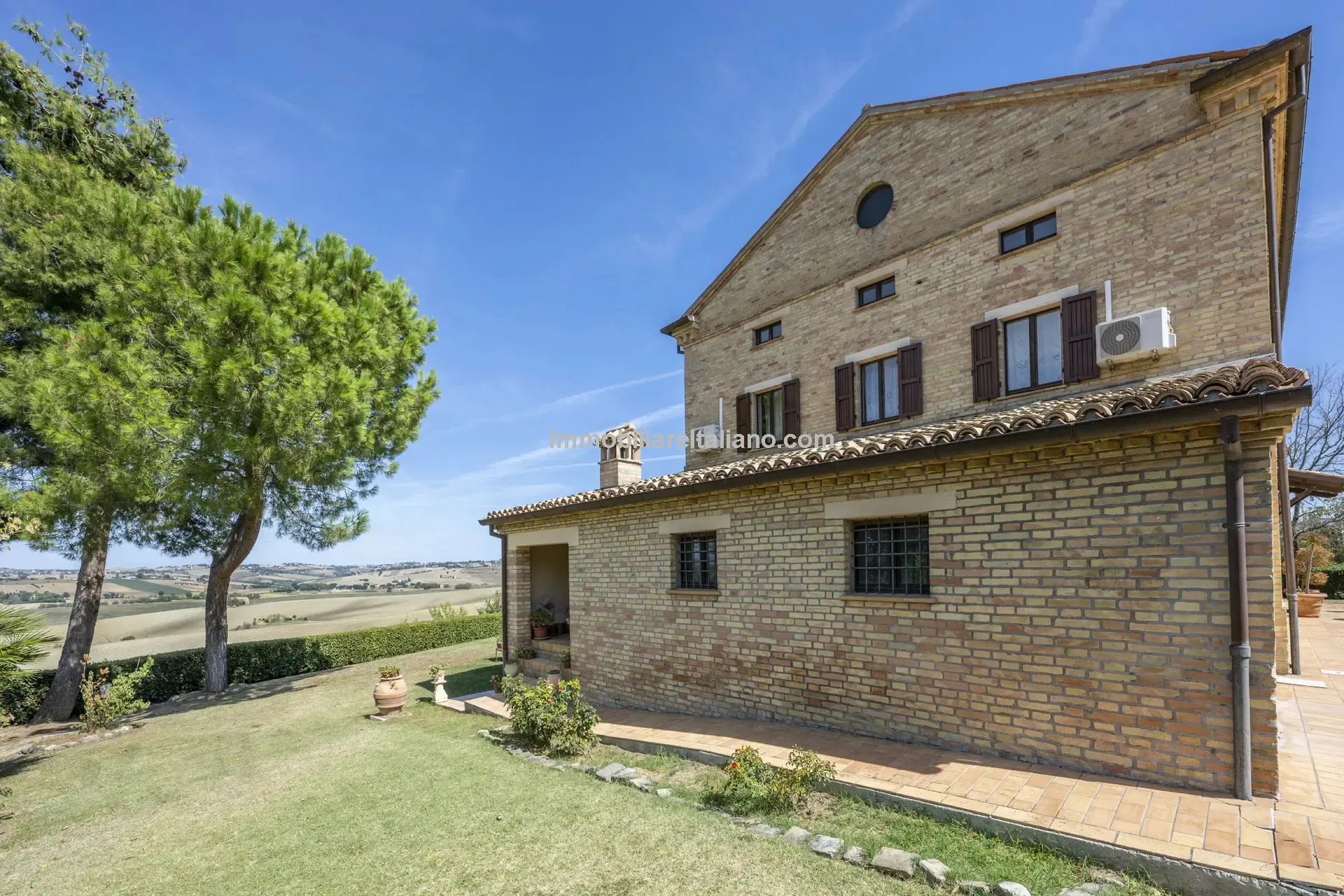 iaEFrqsRmBvYr0qVEX9B9Rh6NDk2Z1fjHgwZmS72