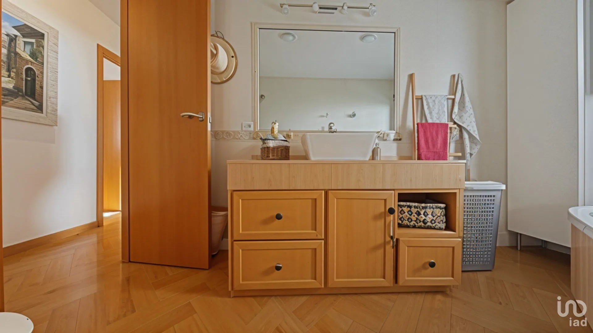 9tF7w8z7qIHsBpUWl2xXMLIU1q7BQ0rpfUydSBmc