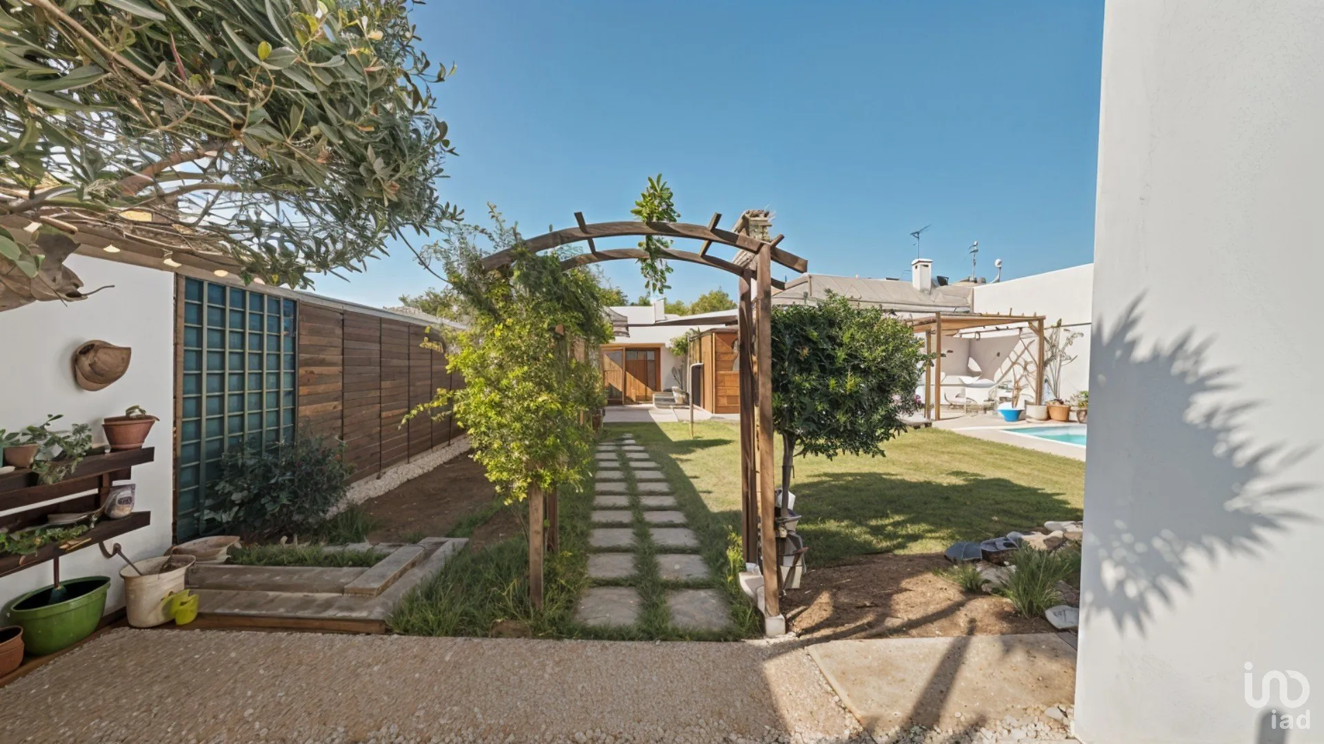 43xrBT2iHSIFOniIhSsj9PEuQ1JXHhv5J270shK6