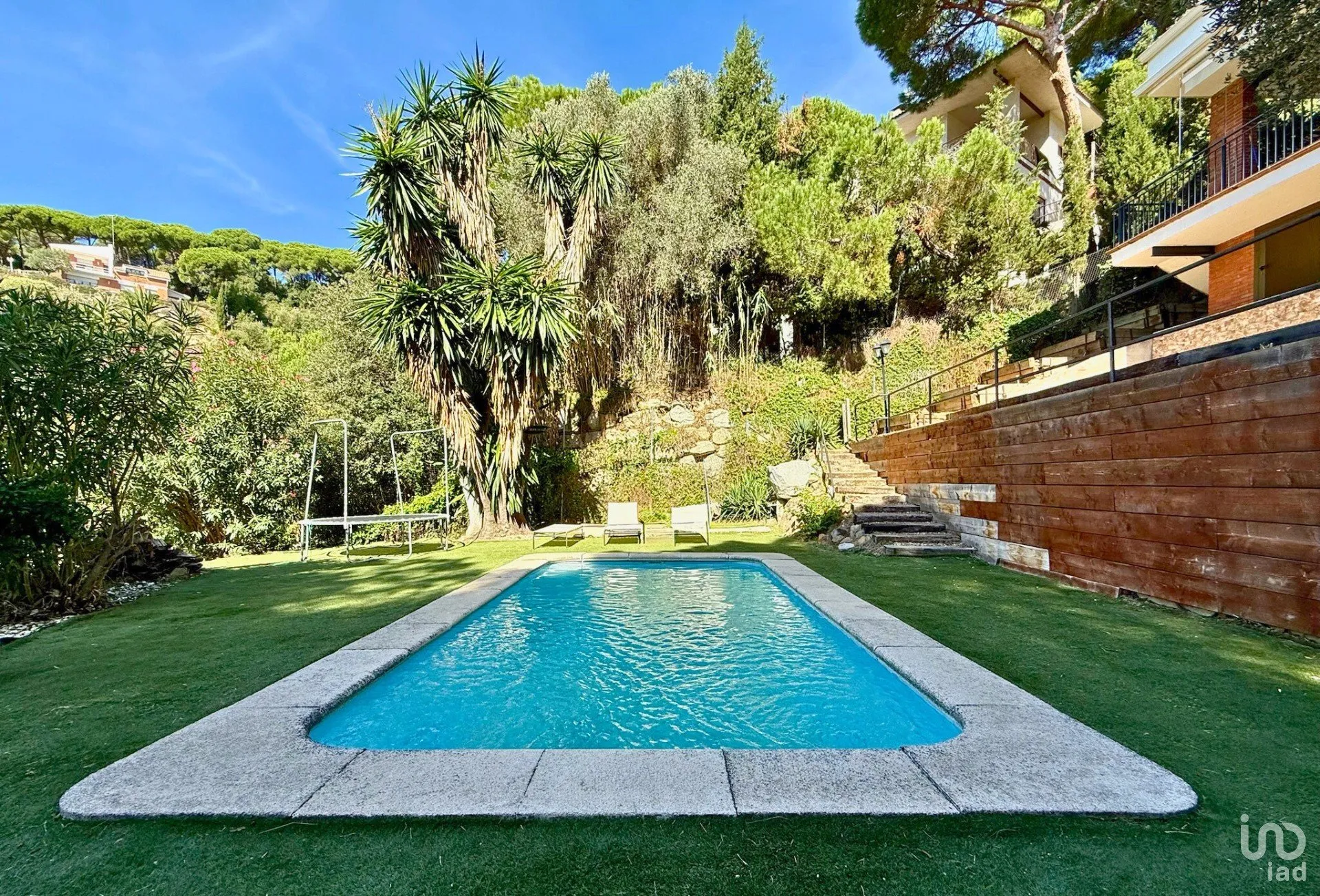 DAsLYXD0PKWCKB846CMcBPLBzJ2FRf3ekL3hi9sA