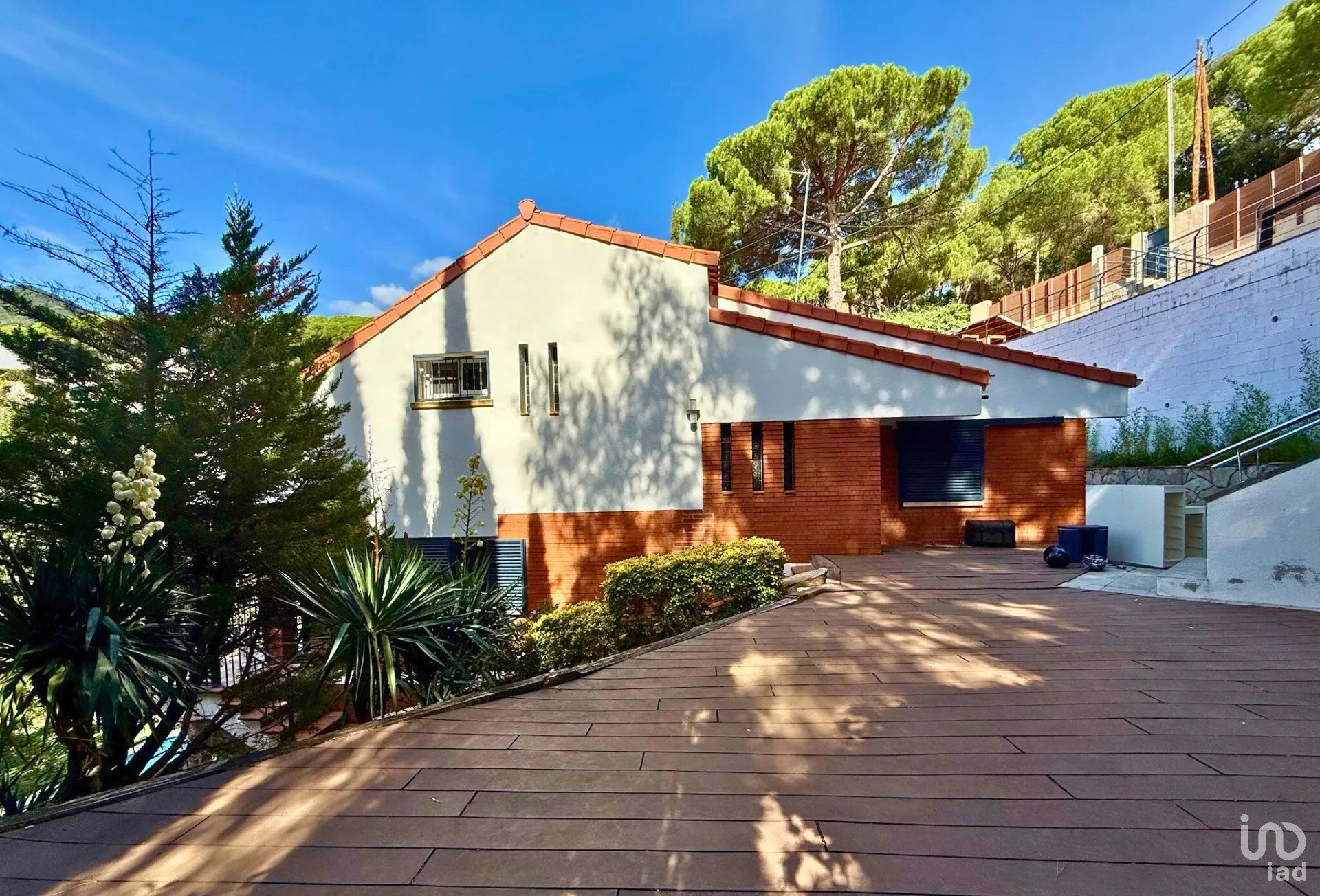 djVQFi52avDR8YRZ3A9kk4YBUv20VOI83g023mfn