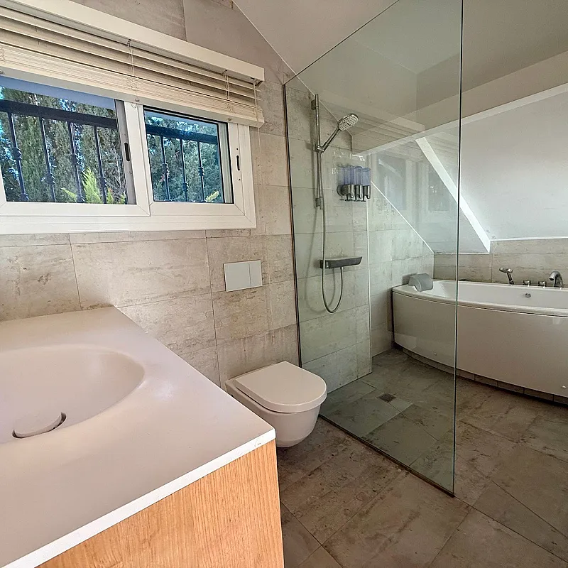 sXVmBDl7F895PjbrNOTQBgeYaNWyNYuHhbfWAzhQ