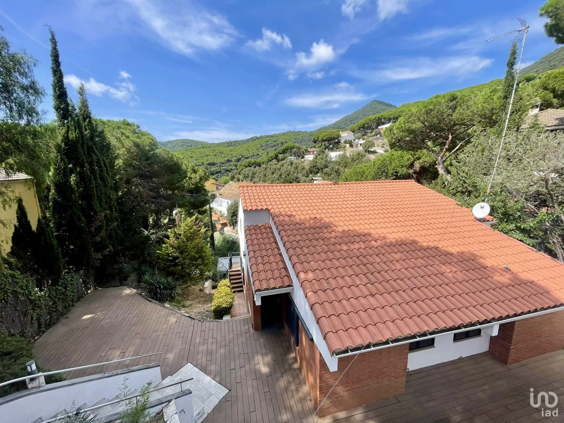 yV2gfDwJ74lHiF8XOr9ZULFTmPsIrLts0166lK2l