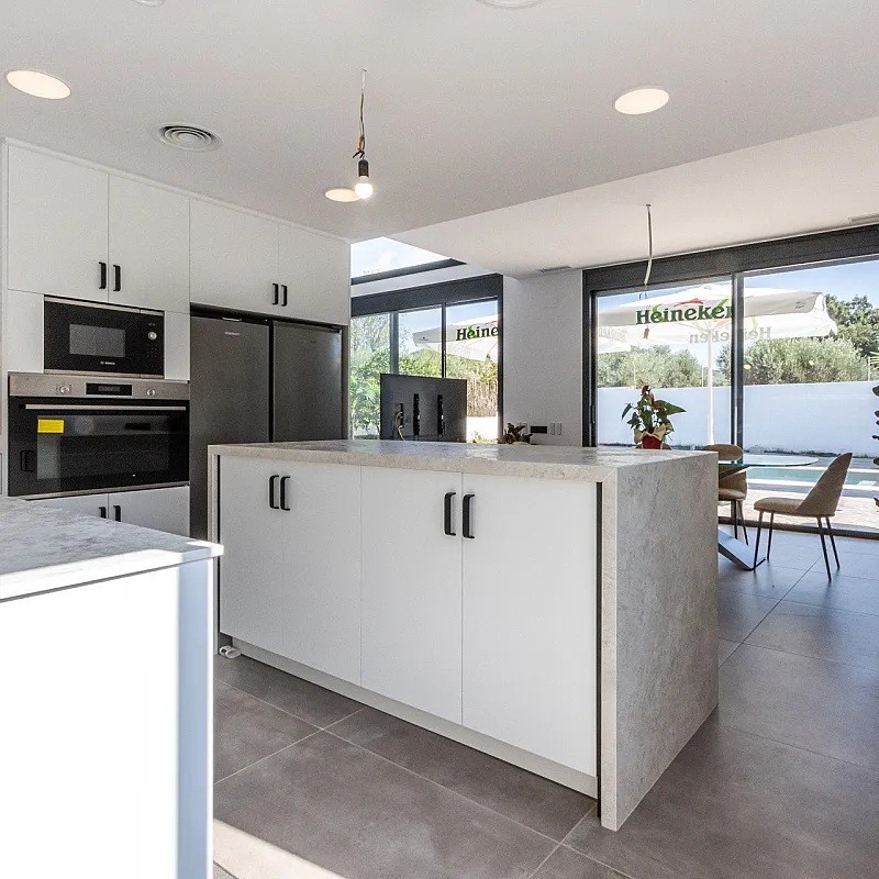 99ZOteJGLy2YhjcxyVriey6CP4JHXNefIgtzvNgD