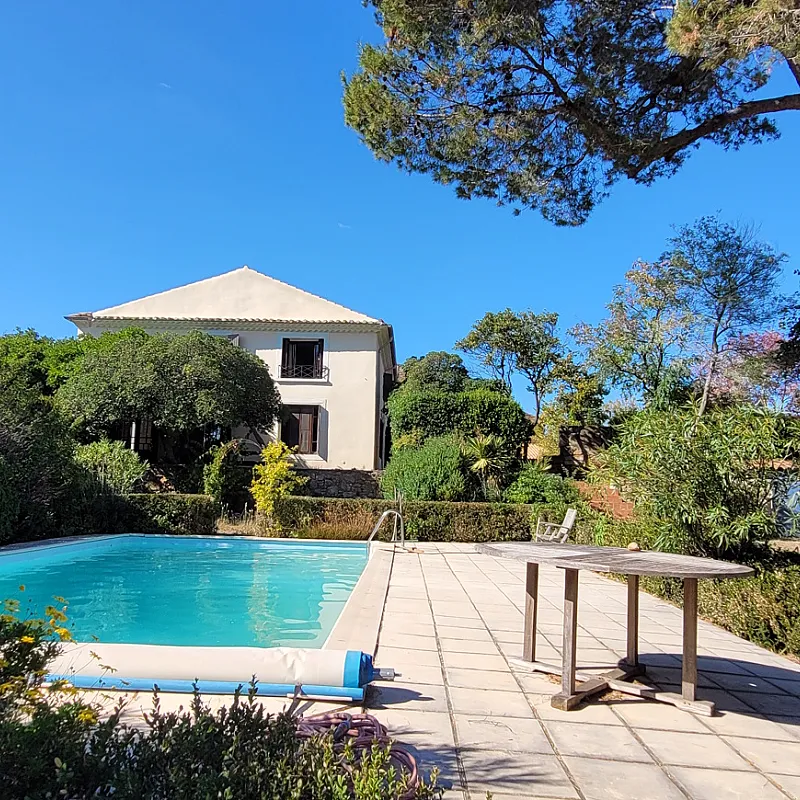 dXLrdVQSVGyOqUVTxrlVnnLIgHtp3ailQ701hoSQ