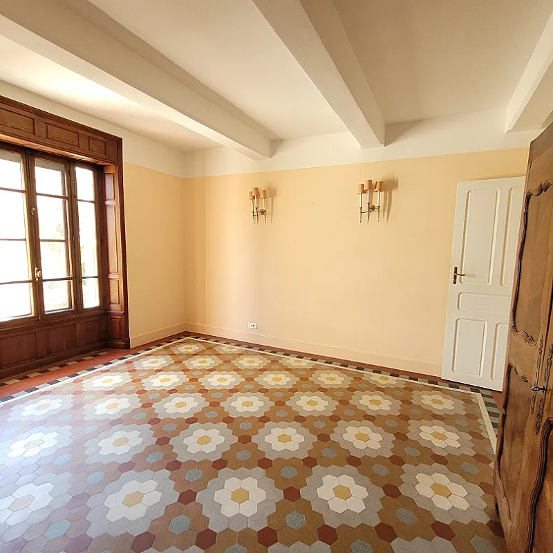 vlquzoxwqodJ5DkiFUtYhVb7cl7DijfReCO52zN3