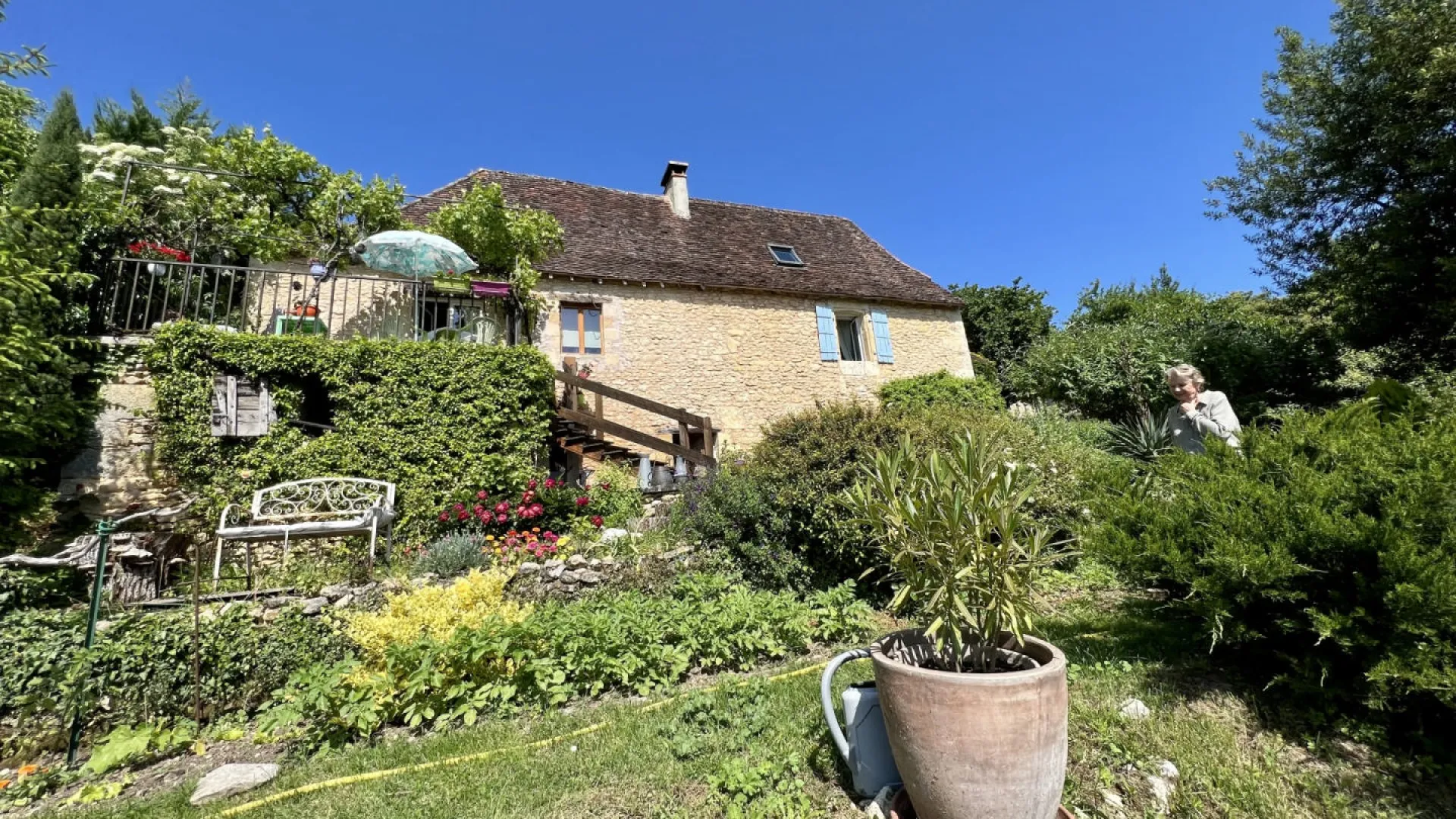 0BmvOYzS7boBgpBk6ZFFy9jNwttB9aEqvqGX4T6r