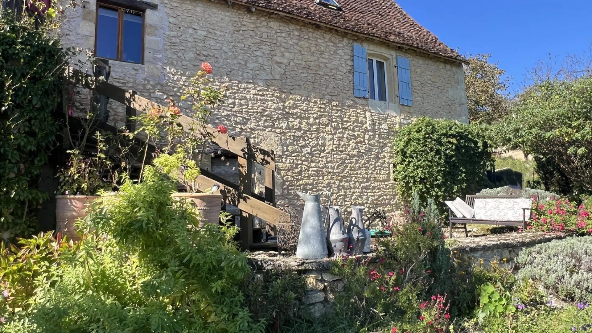 tf2NB37wl3QAzBAtdzLb5sfY41F2V3BqDwU4igHI