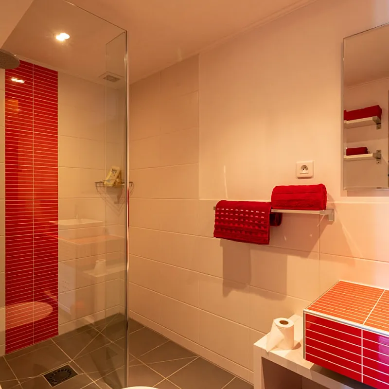 SXsiSGVuASh2wu4cCRsDisqKW2zNp3uADNUnAgHN