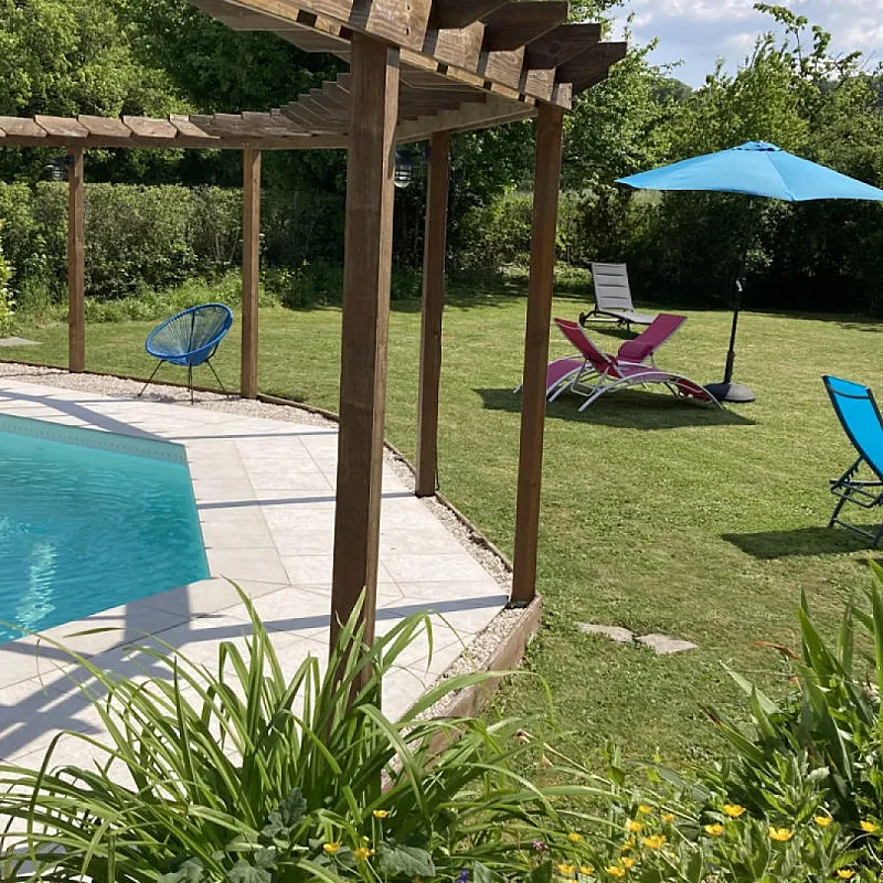 DsozrcudEFssYlJyqy95jiUhpnJ4ibVY98DfvQXR