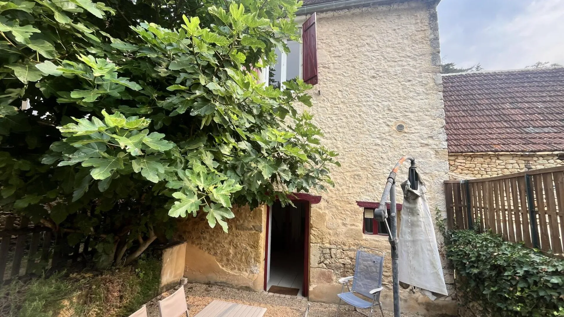 MnqgLPI6UIMFdpT7iHloxjzq4M3GZBaZpw1y9ZFp