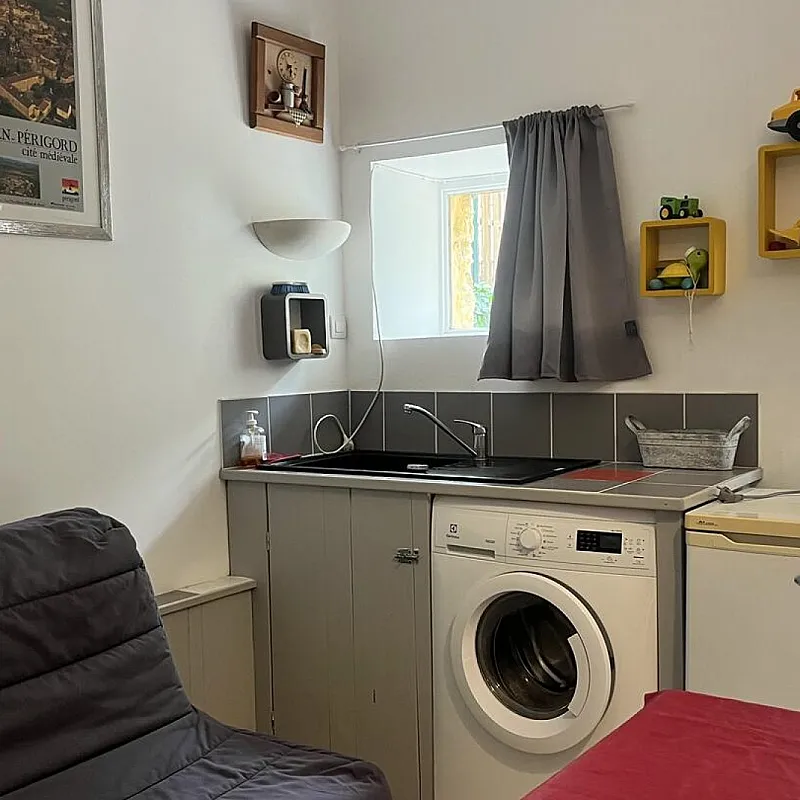 GIOJWF2Wy4VVBbCvH6OCB712MfYt27K8CpoM2Sfv