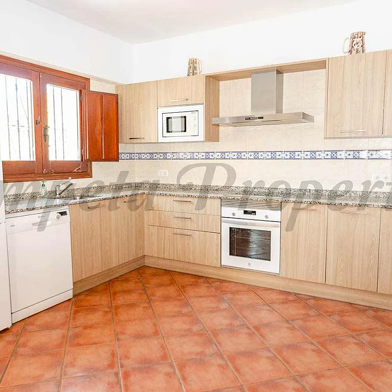 8XhrNWkJXIcw3soxrNOlkJwwbasLOmGhxr0UqsZ8