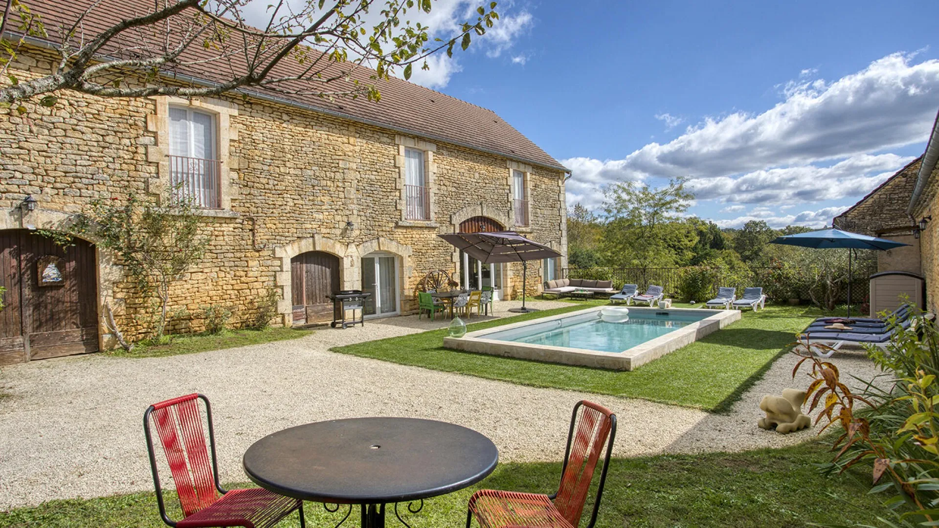 RrifooYRm4gbMYv3Op4mt2bUJSTBy3JXDlHrvTyz