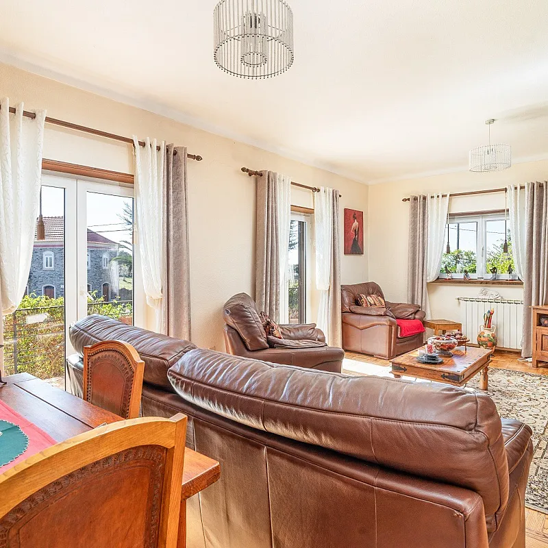 mt8CHmgVJYRL02ivjBSBsyKdg90INeyTxxpaePV4