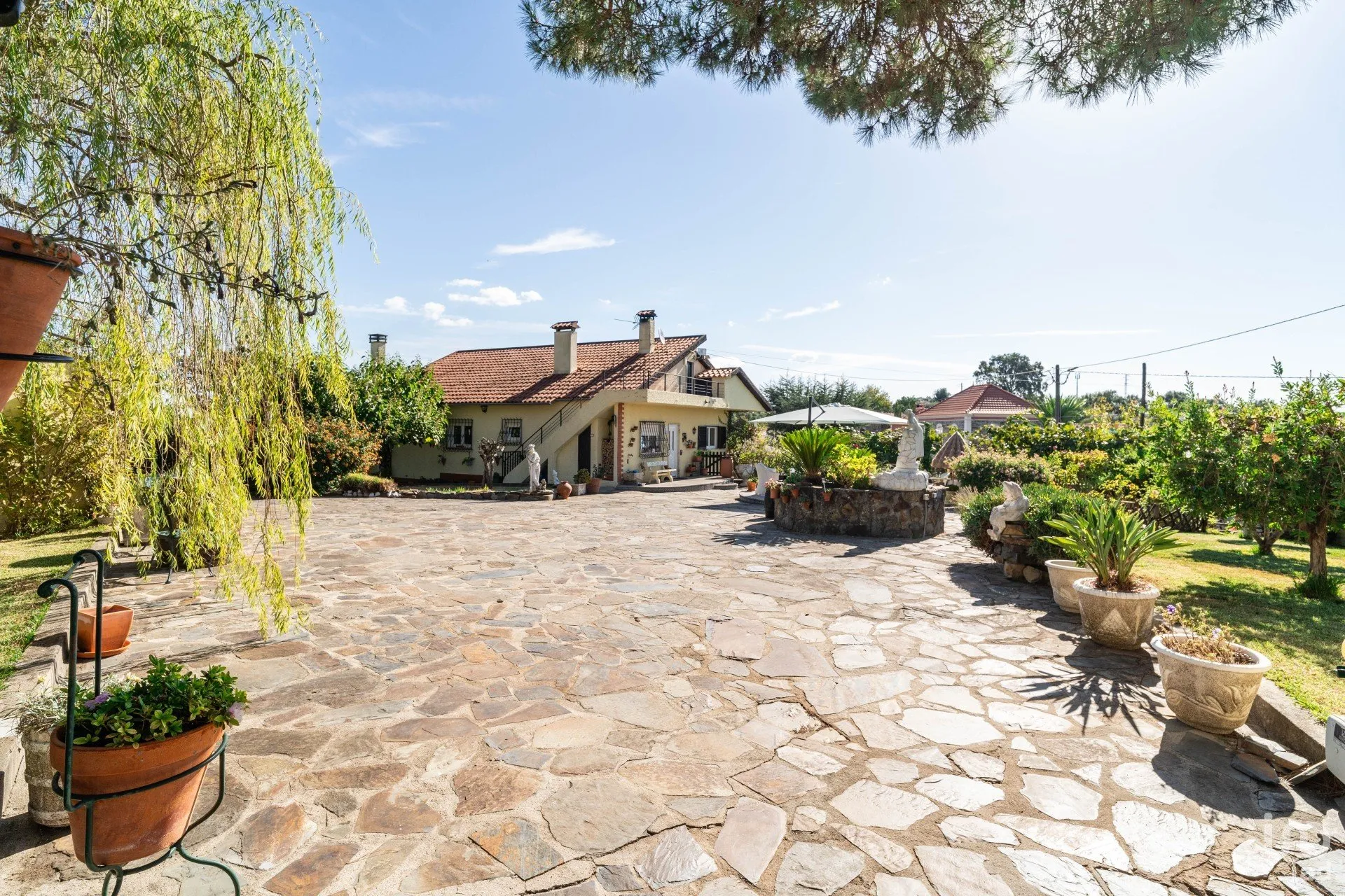 nYMuMDDnmjkiEt2uWaPnCgVURDhKrrAxUlBAM5Ln