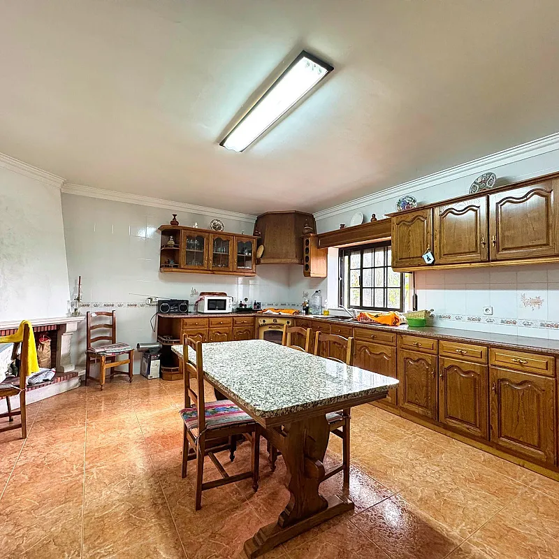 CW5CuNznjxyGPGyHX0baqJBiCZGvoZINXKluQtTV