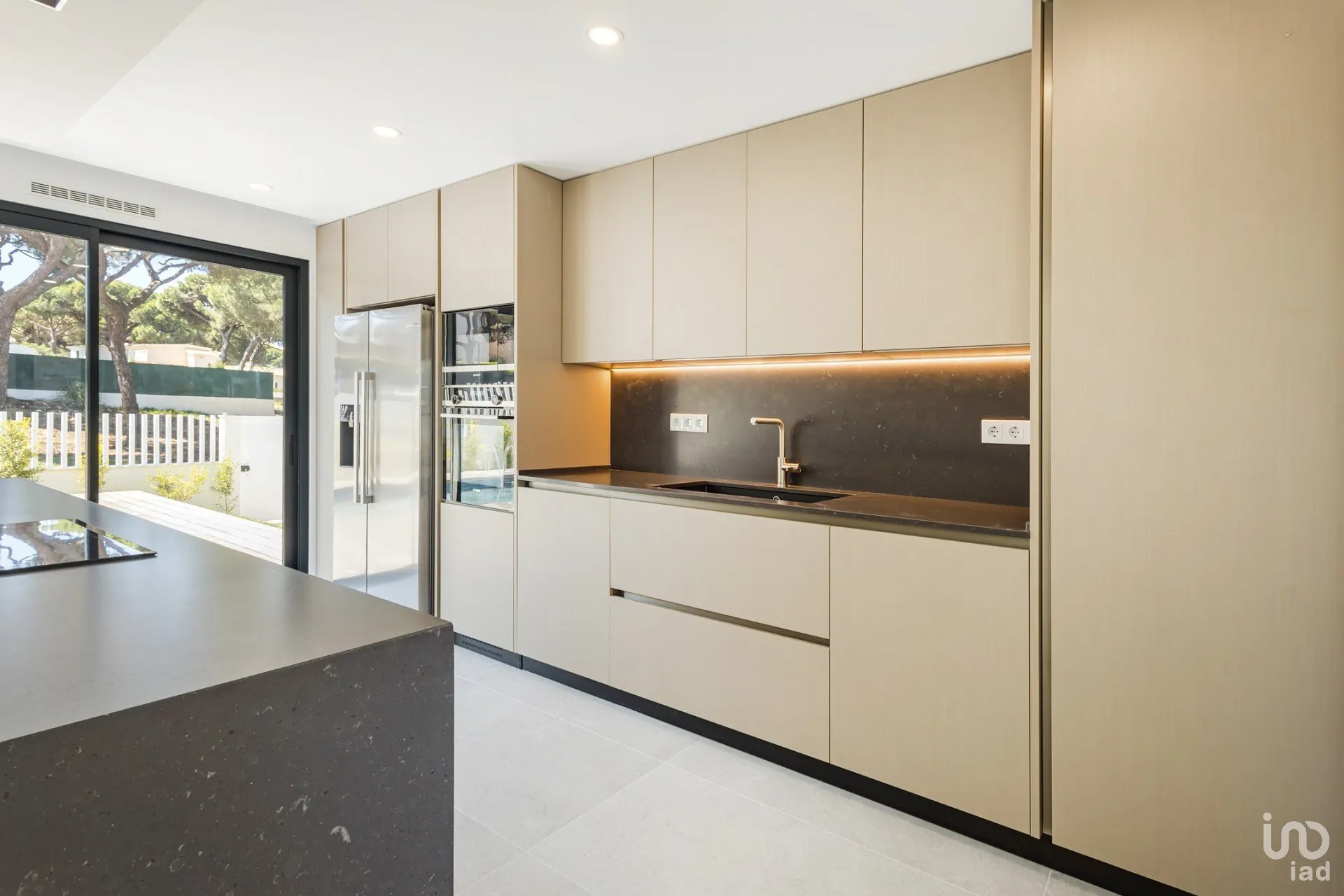 ev5JDSjYP3XR82WSrimgV5LsICdjawrJTtxDkgKa