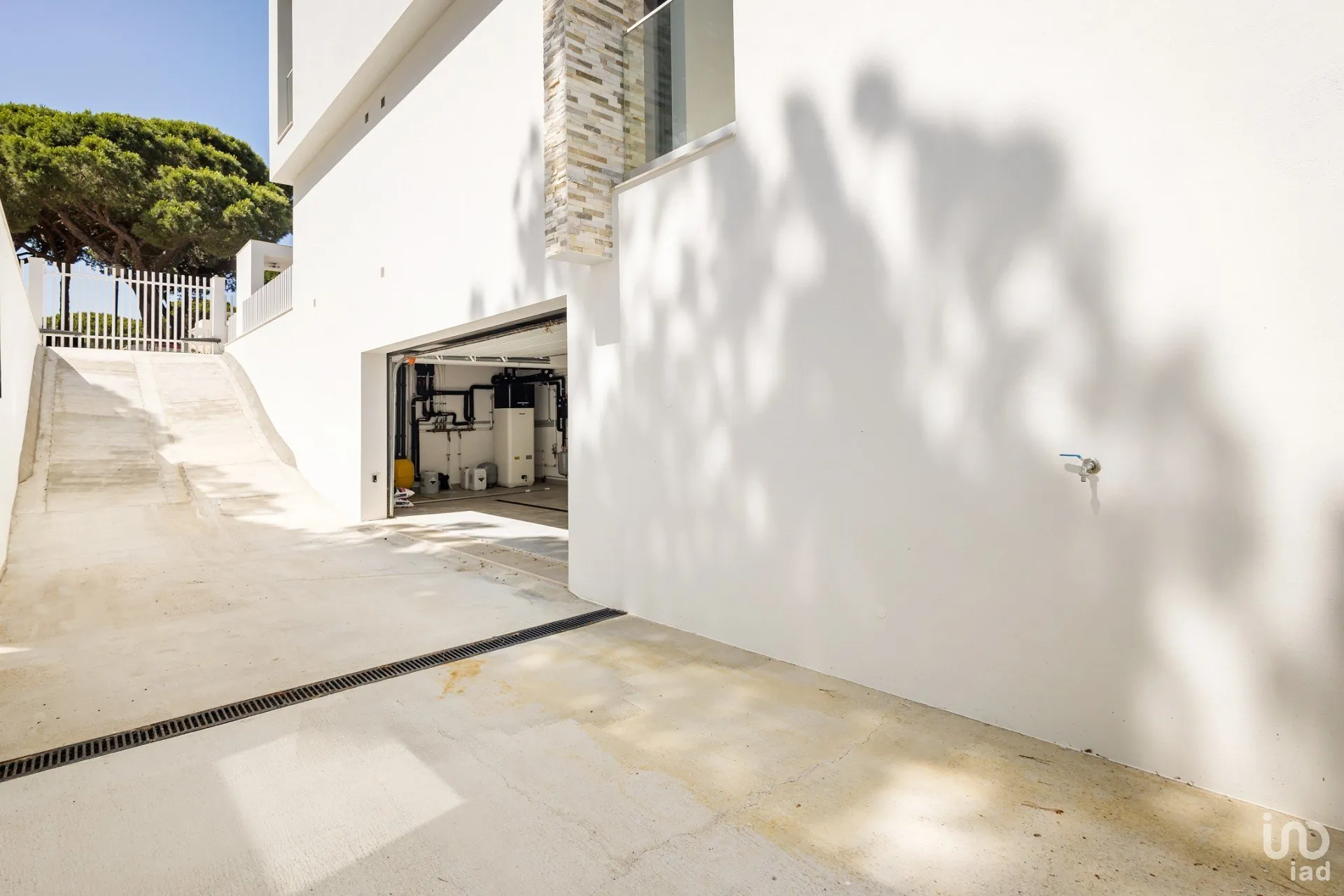 ywKPvZXXriav2INnHe97ZnKt8JiaMuxQOP6s2j78