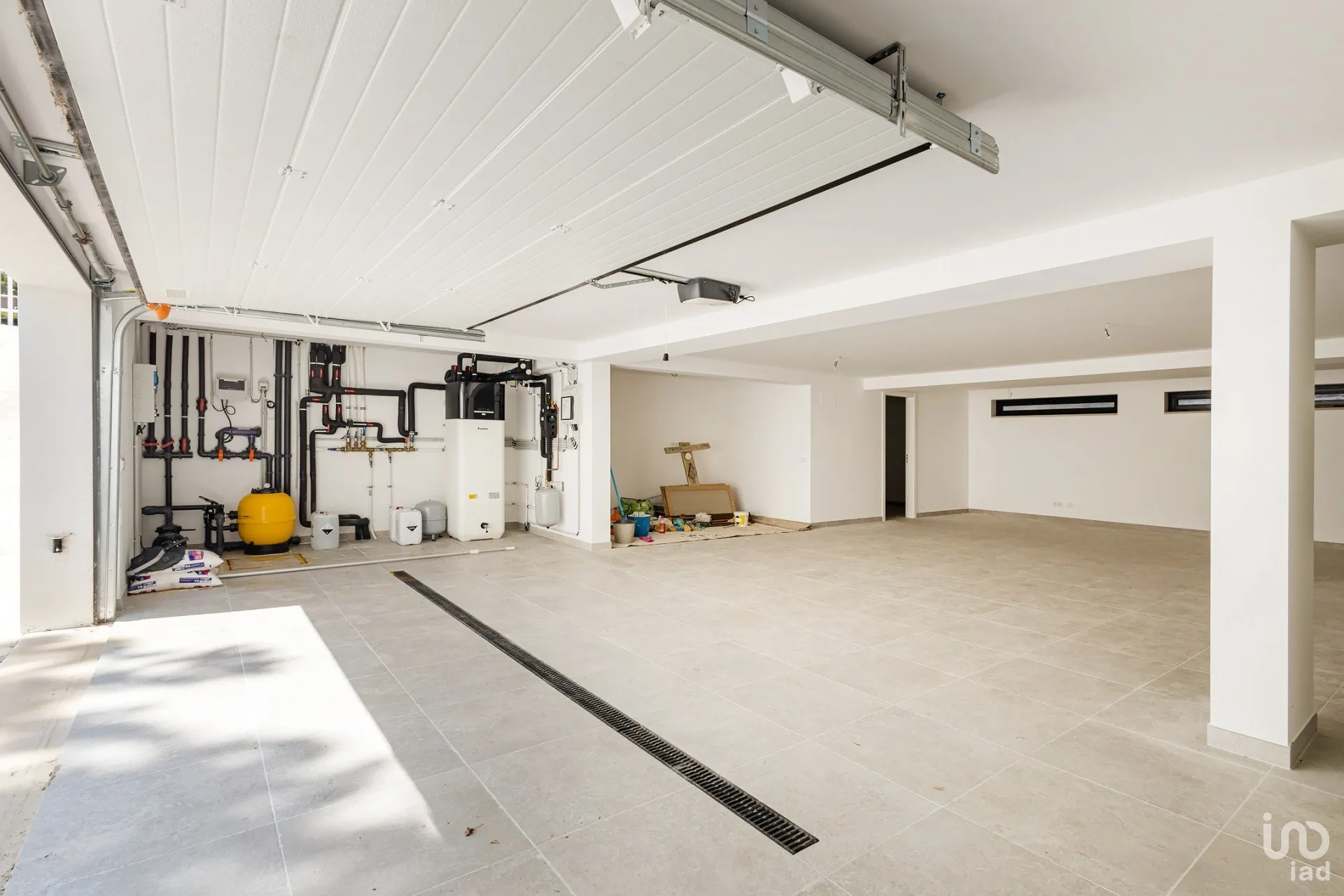 9mq0MKBustBJzOoUowQtyFYFglu1DFmWc2yq47Ma