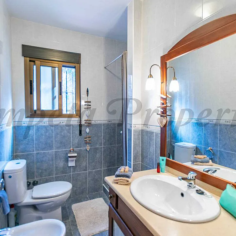 clItv8aV5mhPn0EBlD91cvZnLln0vNkBCVdYCcfI