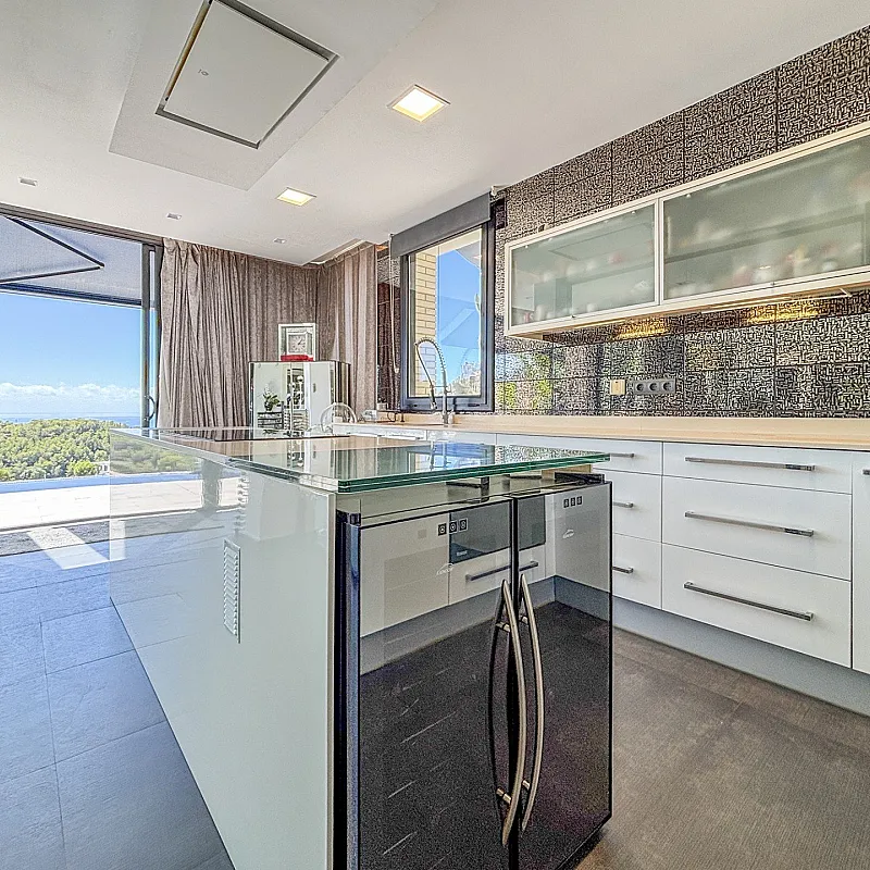 ZLBujffe3vrBsET3ITPDDUSTZ6xYp8ZdBhZrXzjE