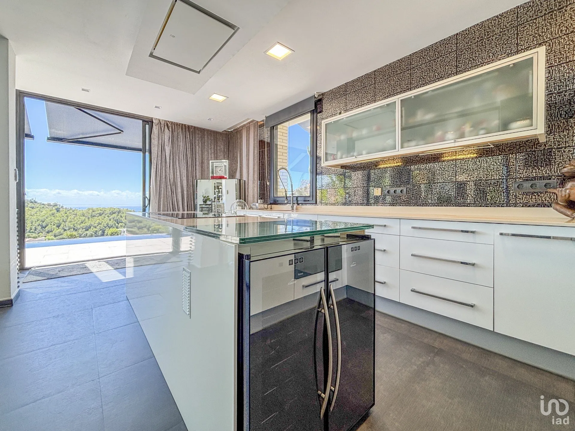 ZLBujffe3vrBsET3ITPDDUSTZ6xYp8ZdBhZrXzjE