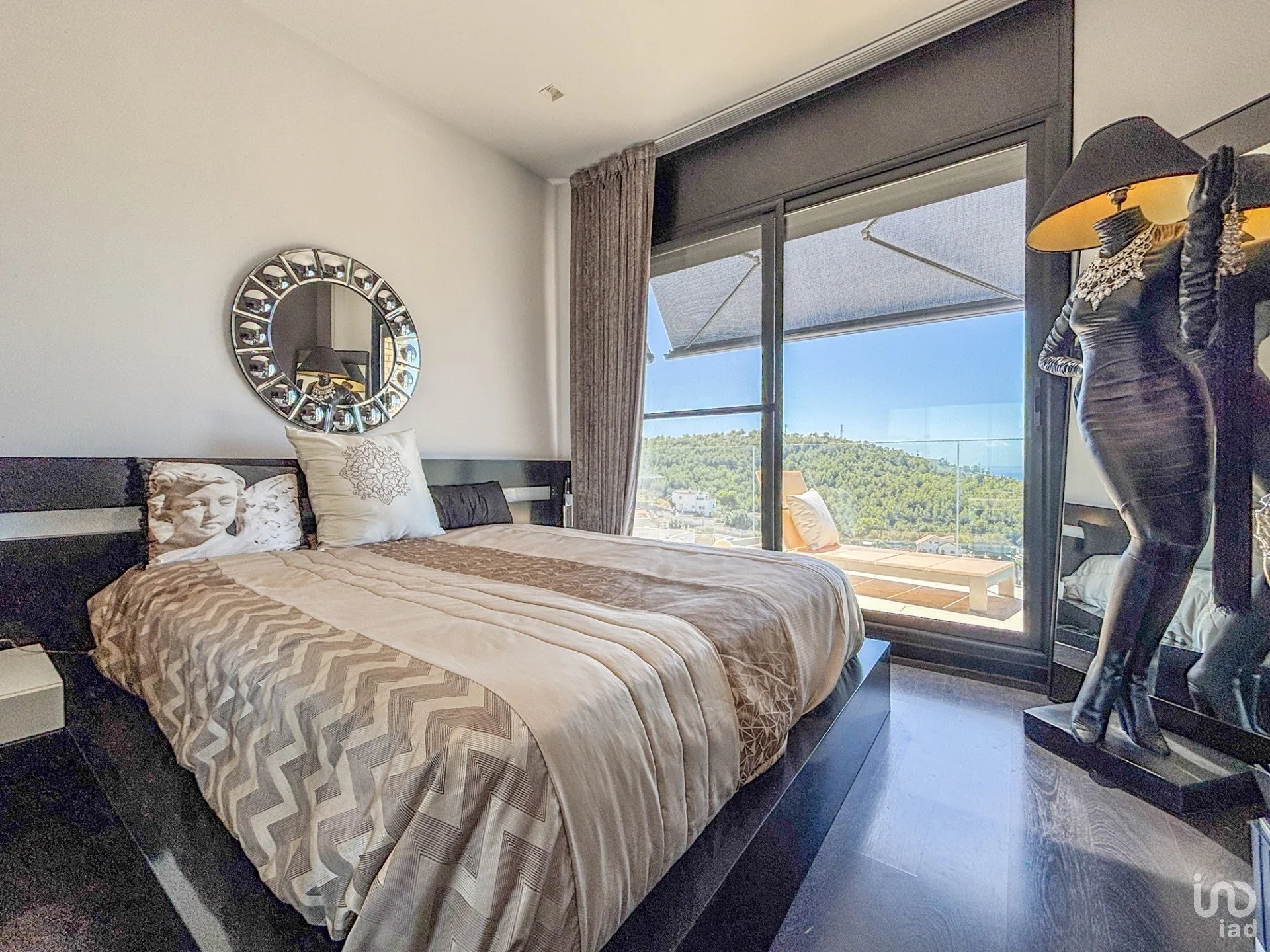 sDbnfJiWbtkI191Lxw0uaXg6KkfJhnJiaf8wWYbj