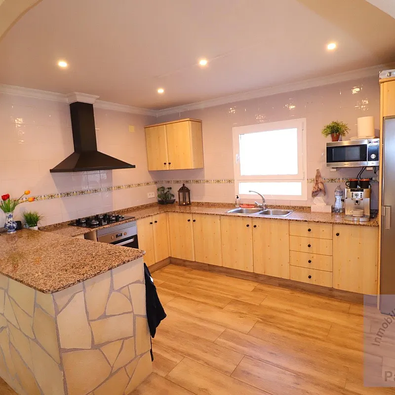 ngj3jZCvFMvwDEsST4SWRmSRlzO1TdCHLgFMKmlp