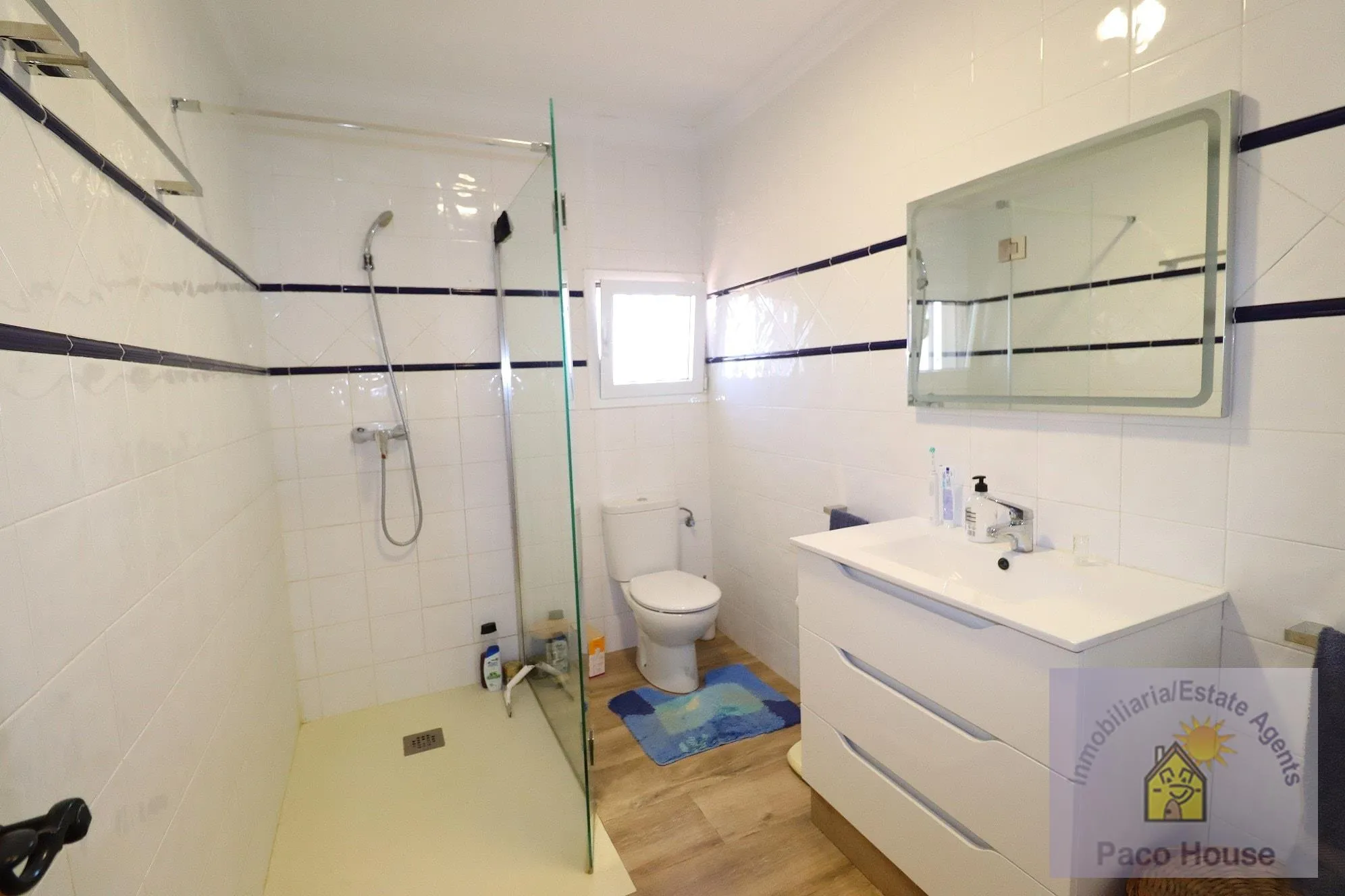 Ldzdpm852W5u2pS9rkAIO0pdHYDXCyLZNHC1mWIU