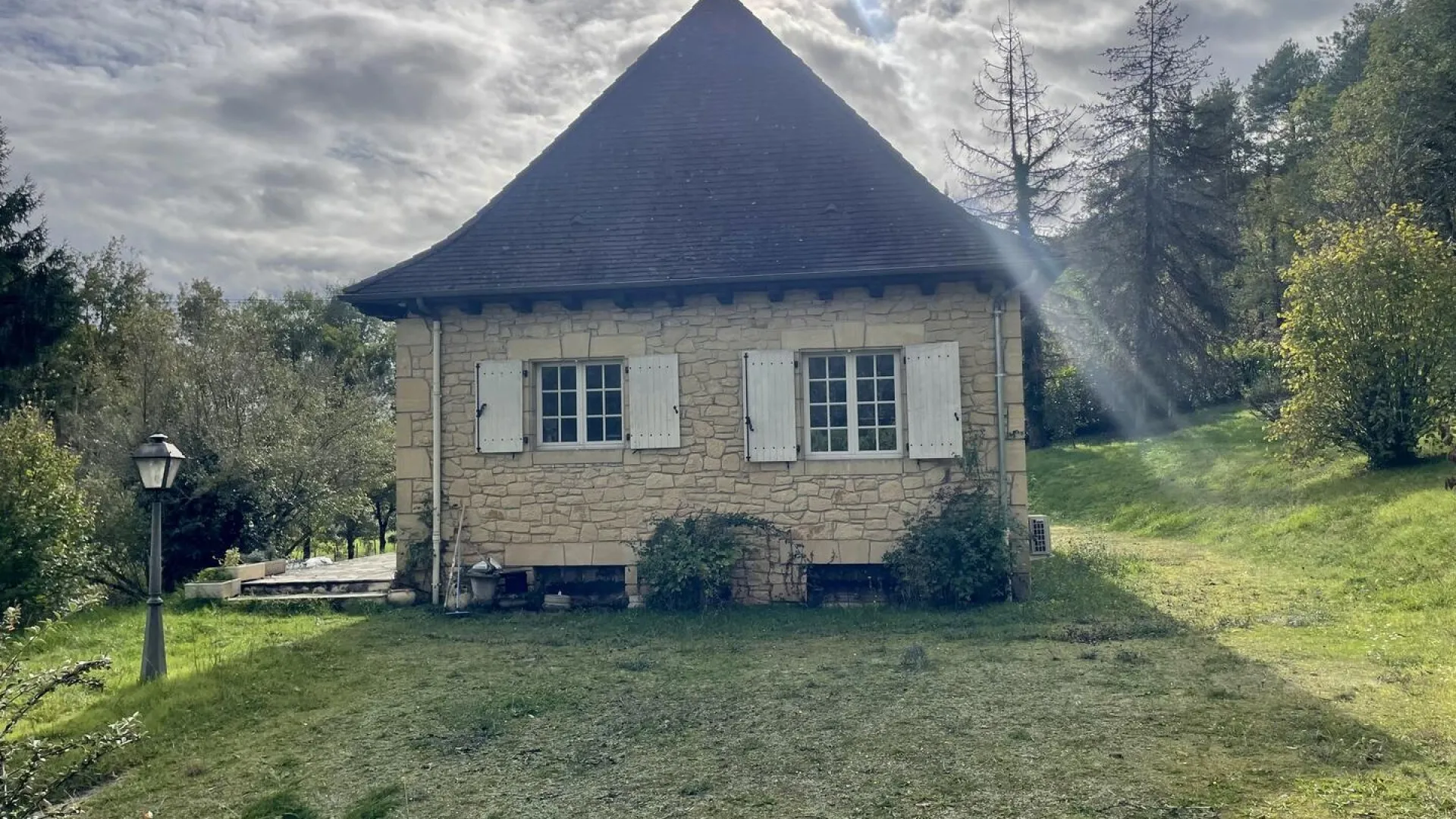 UOxIXfJOlYrTdxetODYEux6JffGWeVhzzfGCyJuM