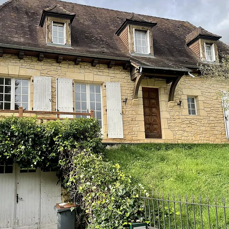 aCwaeY18wbJOI0x2GSmXebkF2RaARYcjrOHKjVB6