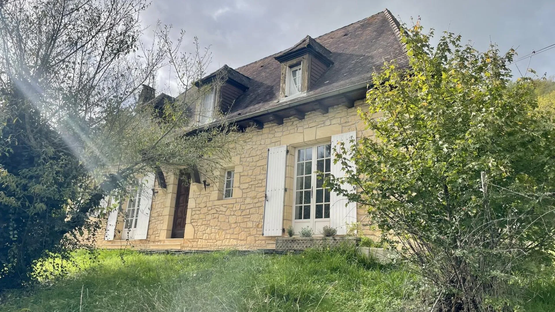 ECtLjWSR8EuUDP7zfWHxppyES1QByQlSp0XbvyUf